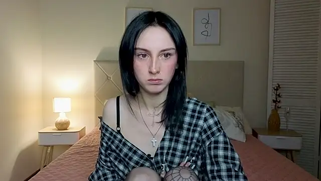 Snapshot of Little_moly999 chatting on October 1, 2025, 8:13 pm Little moly999 online show from October 1, 2025, 8:13 pm