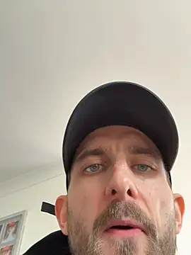 Big8inchUncutCock online show from June 1, 2026, 11:32 am