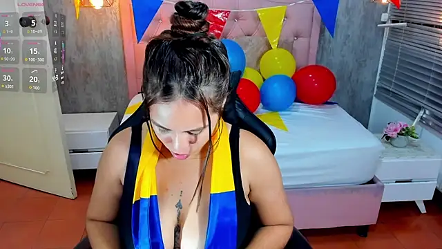 lissa jhonsoon online show from June 18, 2026, 3:38 am