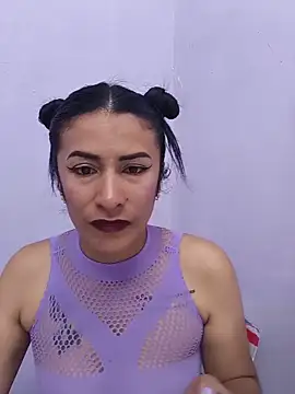 Snapshot of karinnahotdirty chatting on June 3, 2026, 9:19 pm karinnahotdirty online show from June 3, 2026, 9:19 pm