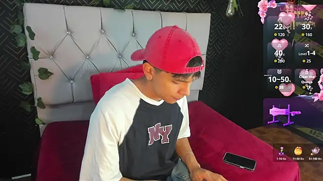 Thiago Kozak online show from October 18, 2025, 1:13 pm