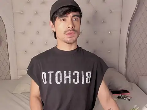 BryCams3 online show from September 10, 2025, 1:15 am