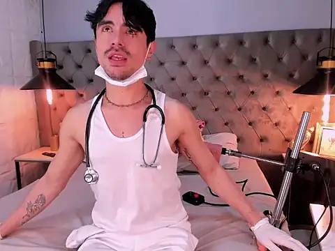 BryCams3 online show from November 15, 2025, 3:43 am