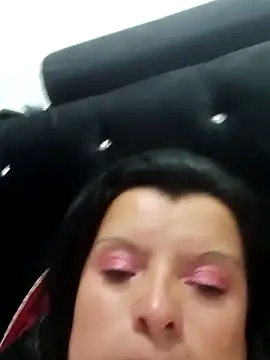 Hanna Kieran online show from September 20, 2025, 11:32 pm