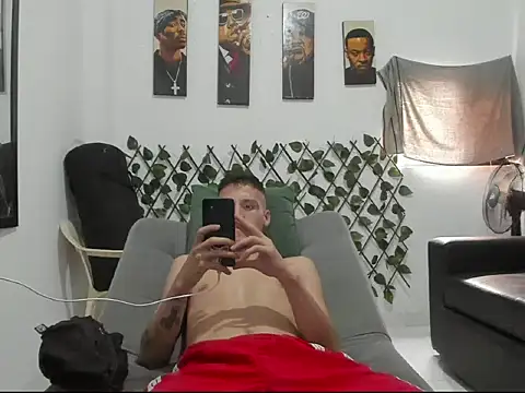 Latins Boss online show from April 16, 2026, 10:23 pm