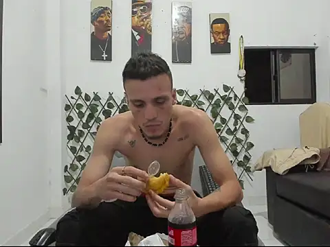 Latins Boss online show from April 3, 2026, 12:06 am