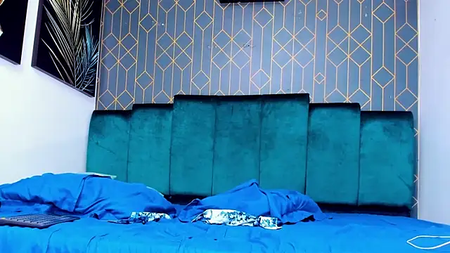 king falconer online show from October 1, 2025, 11:52 pm