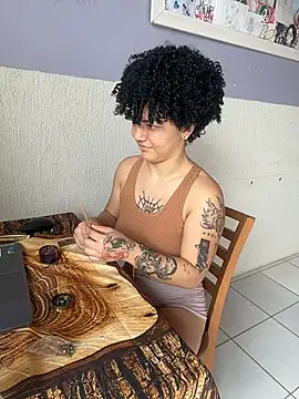 CamillyBlum online show from November 9, 2025, 5:39 pm