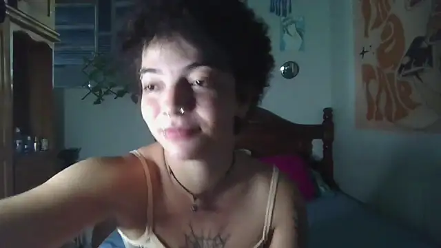 CamillyBlum online show from April 7, 2026, 12:23 am