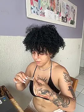 CamillyBlum online show from November 15, 2025, 3:38 pm