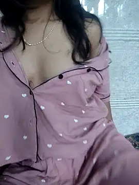 Snapshot of shila_rani chatting on October 27, 2025, 8:37 am shila rani online show from October 27, 2025, 8:37 am