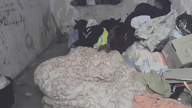 makarov1993 online show from November 1, 2025, 2:44 pm