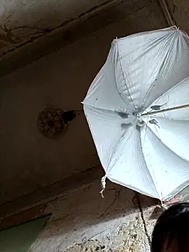 makarov1993 online show from April 10, 2026, 5:47 am