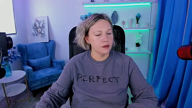 NinaStarle online show from September 27, 2025, 4:29 am