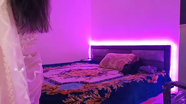 BABY RANI  online show from February 3, 2026, 5:05 am