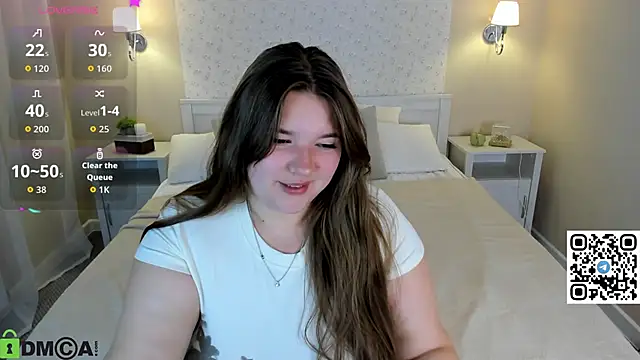 Chloee White online show from October 2, 2025, 12:58 am