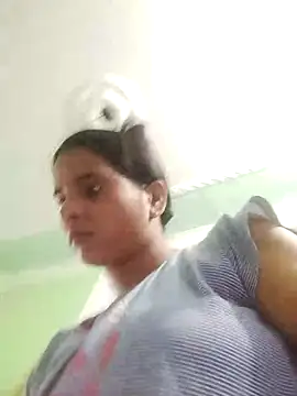 JHILMIL online show from October 1, 2025, 3:22 am