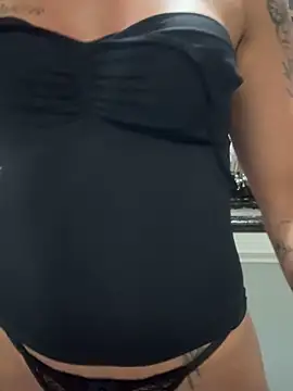 Casalmasc online show from October 7, 2025, 12:55 am