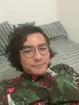 long nigth online show from June 4, 2026, 1:21 am