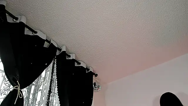 Londonttipton online show from September 8, 2025, 10:09 pm