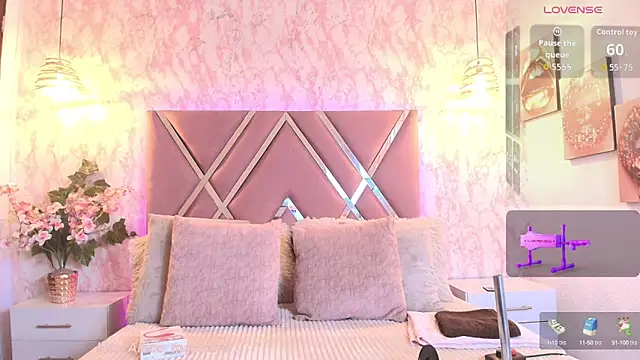 Aliice1  online show from September 10, 2025, 6:29 pm