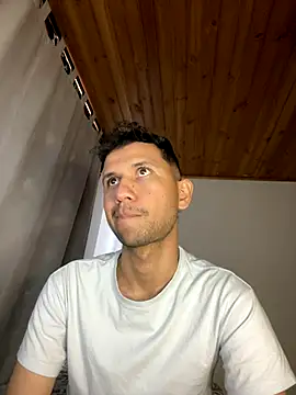 Michaell Spinelly online show from November 6, 2025, 5:17 pm