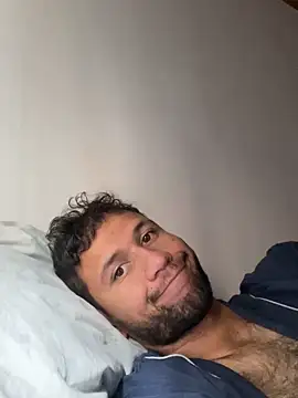 Michaell Spinelly online show from September 24, 2025, 3:18 pm