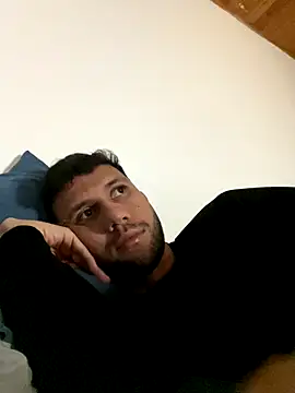 Michaell Spinelly online show from September 18, 2025, 8:23 pm