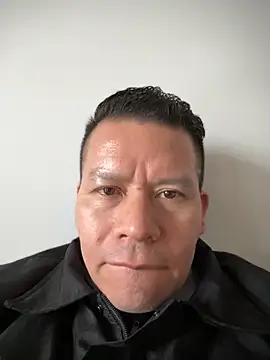 Snapshot of Manu0586 chatting on September 20, 2025, 12:21 pm Manu0586 online show from September 20, 2025, 12:21 pm