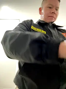 Manu0586 online show from December 21, 2025, 8:16 am