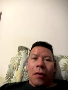 Snapshot of Manu0586 chatting on September 15, 2025, 3:40 am Manu0586 online show from September 15, 2025, 3:40 am