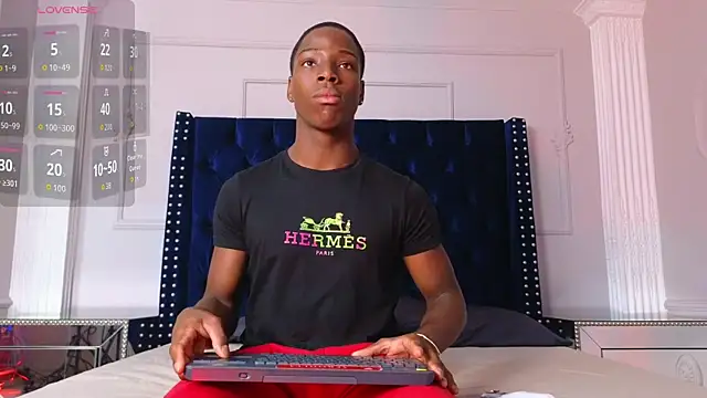 CharlesBrown  online show from September 10, 2025, 12:26 pm