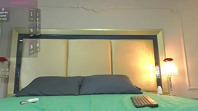 CharlesBrown  online show from September 27, 2025, 2:01 pm