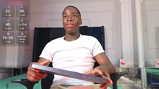 CharlesBrown  online show from September 26, 2025, 9:10 pm