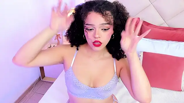 Snapshot of LilBoonew chatting on October 2, 2025, 12:08 pm LilBoonew online show from October 2, 2025, 12:08 pm