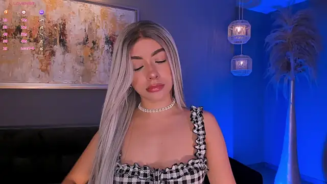 IsabellaMoreau online show from February 15, 2026, 6:51 pm