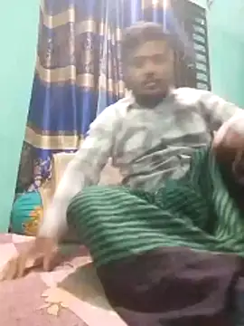 CatchingBouquet online show from February 18, 2026, 2:35 pm