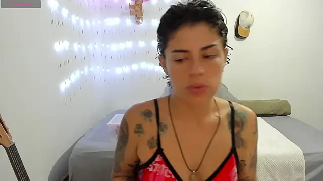 Snapshot of natt_op chatting on March 25, 2026, 11:36 pm natt op online show from March 25, 2026, 11:36 pm