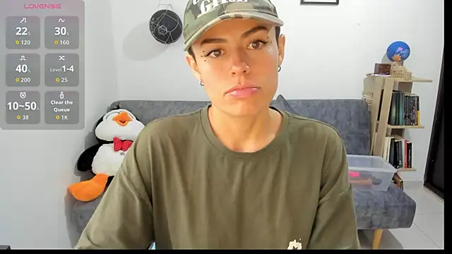 Snapshot of natt_op chatting on September 29, 2025, 9:20 pm natt op online show from September 29, 2025, 9:20 pm