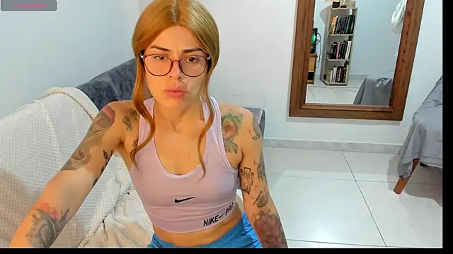 Snapshot of natt_op chatting on September 10, 2025, 11:59 pm natt op online show from September 10, 2025, 11:59 pm