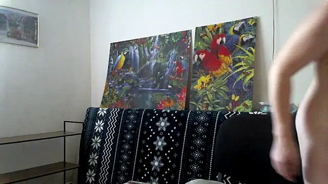 sweetdolly20 online show from September 19, 2025, 1:48 pm