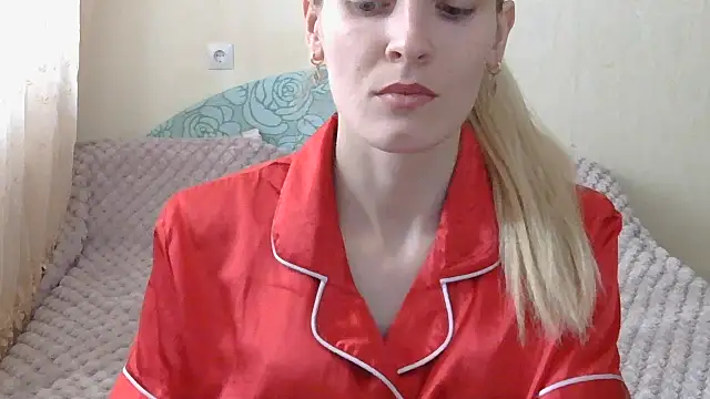 JayeTyler online show from April 10, 2026, 6:09 am