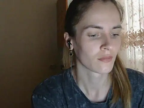 Snapshot of JayeTyler chatting on November 15, 2025, 6:39 am JayeTyler online show from November 15, 2025, 6:39 am