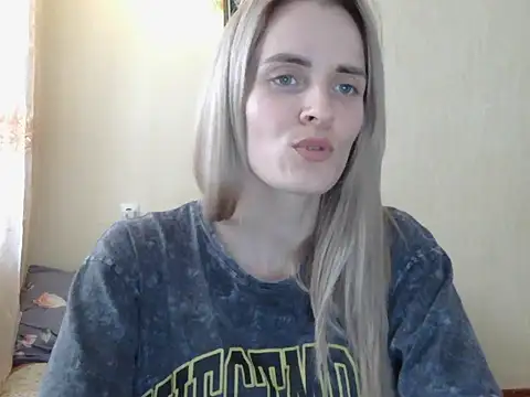 Snapshot of JayeTyler chatting on December 22, 2025, 9:20 am JayeTyler online show from December 22, 2025, 9:20 am