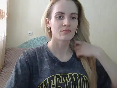 Snapshot of JayeTyler chatting on March 2, 2026, 7:48 am JayeTyler online show from March 2, 2026, 7:48 am