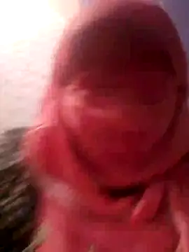 Dassing strip couple online show from September 23, 2025, 10:55 am