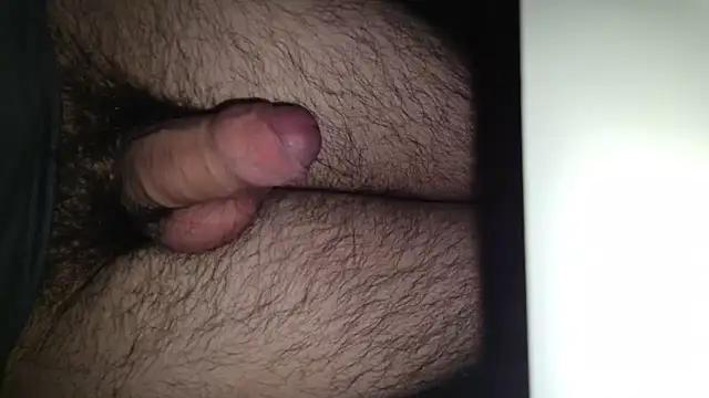 Snapshot of Cubik980 chatting on November 14, 2025, 9:13 am Cubik980 online show from November 14, 2025, 9:13 am