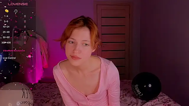 Snapshot of _Elen_Lilith_ chatting on June 23, 2026, 7:45 pm Elen Lilith online show from June 23, 2026, 7:45 pm