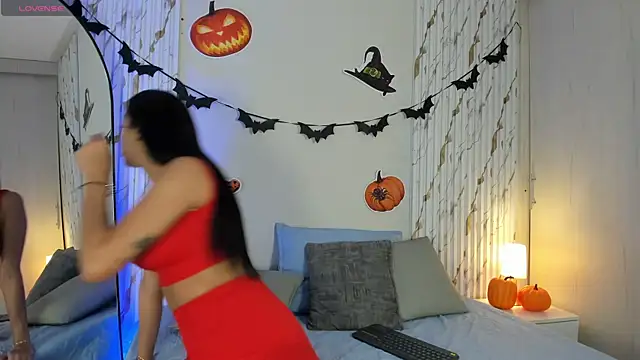 MissVioleet  online show from October 22, 2025, 5:34 pm