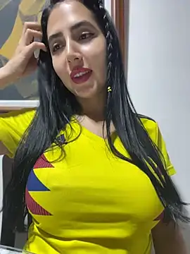 Snapshot of oh_nina chatting on June 23, 2026, 11:03 pm oh nina online show from June 23, 2026, 11:03 pm